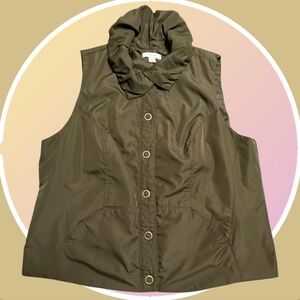 New 2X Vest Puff Collar, Snap Up w 2 Pockets